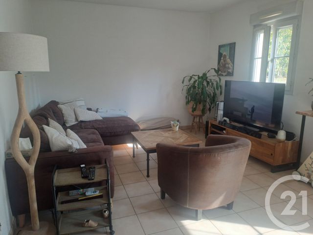 Maison &agrave; louer - 4 pi&egrave;ces - 80 m2 - Chevannes - 89 - BOURGOGNE