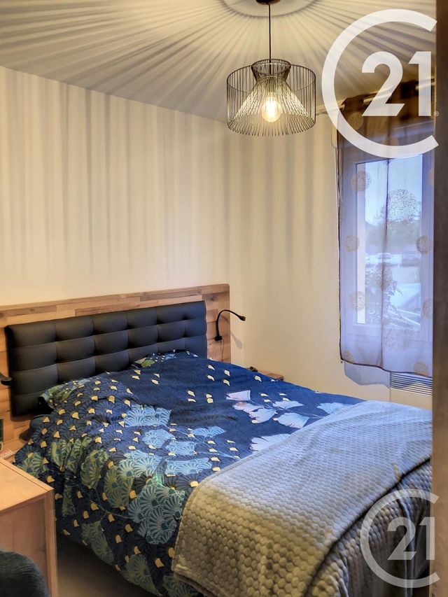 Appartement F3 &agrave; louer - 4 pi&egrave;ces - 82,30 m2 - Auxerre - 89 - BOURGOGNE