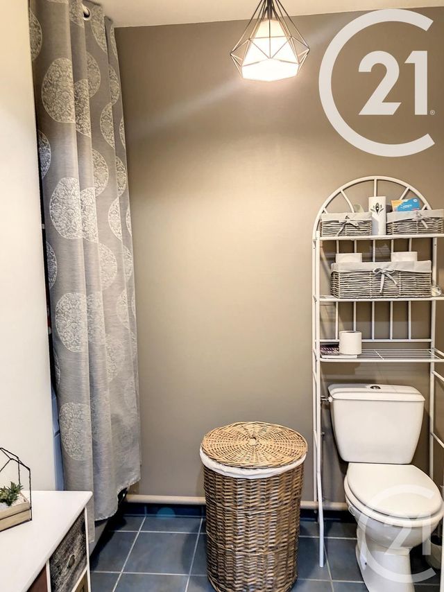 Appartement F3 &agrave; louer - 4 pi&egrave;ces - 82,30 m2 - Auxerre - 89 - BOURGOGNE