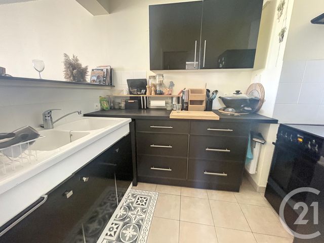 Appartement F3 &agrave; louer - 3 pi&egrave;ces - 68,90 m2 - Auxerre - 89 - BOURGOGNE