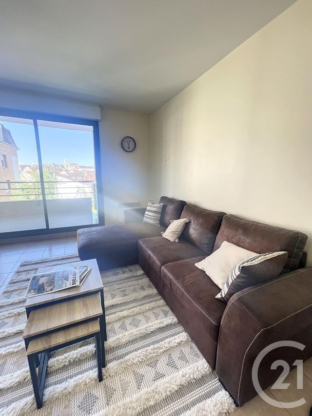 Appartement F3 &agrave; louer - 3 pi&egrave;ces - 68,90 m2 - Auxerre - 89 - BOURGOGNE