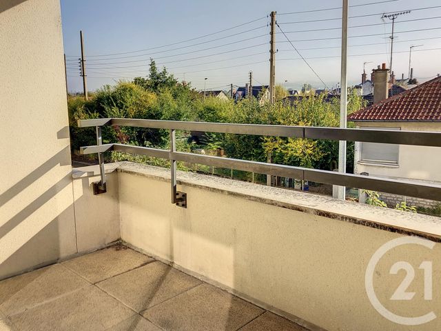 Appartement F3 &agrave; louer - 3 pi&egrave;ces - 74 m2 - Auxerre - 89 - BOURGOGNE