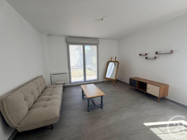 Appartement Studio &agrave; louer - 1 pi&egrave;ce - 33,82 m2 - Auxerre - 89 - BOURGOGNE