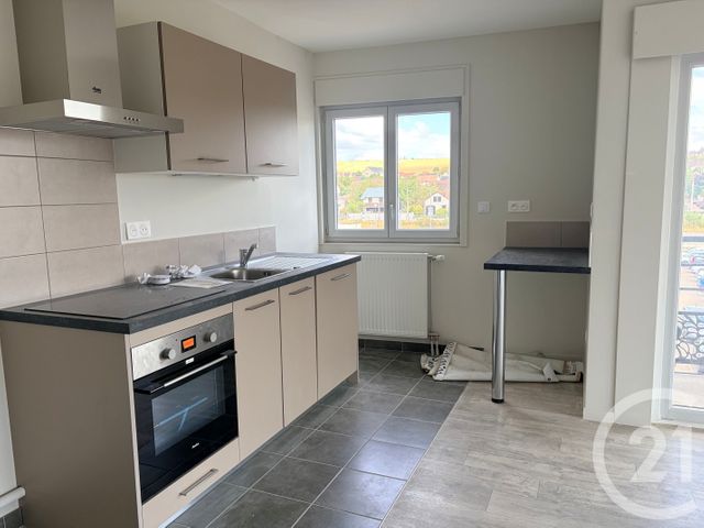 Appartement F3 &agrave; louer - 3 pi&egrave;ces - 60 m2 - Auxerre - 89 - BOURGOGNE