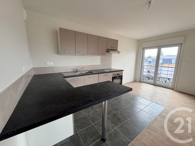 Appartement F4 &agrave; louer - 4 pi&egrave;ces - 82,28 m2 - Auxerre - 89 - BOURGOGNE