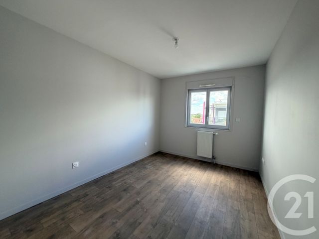 Appartement F4 &agrave; louer - 4 pi&egrave;ces - 82,28 m2 - Auxerre - 89 - BOURGOGNE
