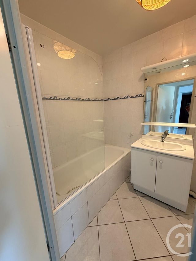 Appartement F2 &agrave; louer - 2 pi&egrave;ces - 27,40 m2 - Auxerre - 89 - BOURGOGNE