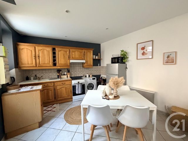 Appartement F2 &agrave; louer - 2 pi&egrave;ces - 40,53 m2 - Auxerre - 89 - BOURGOGNE