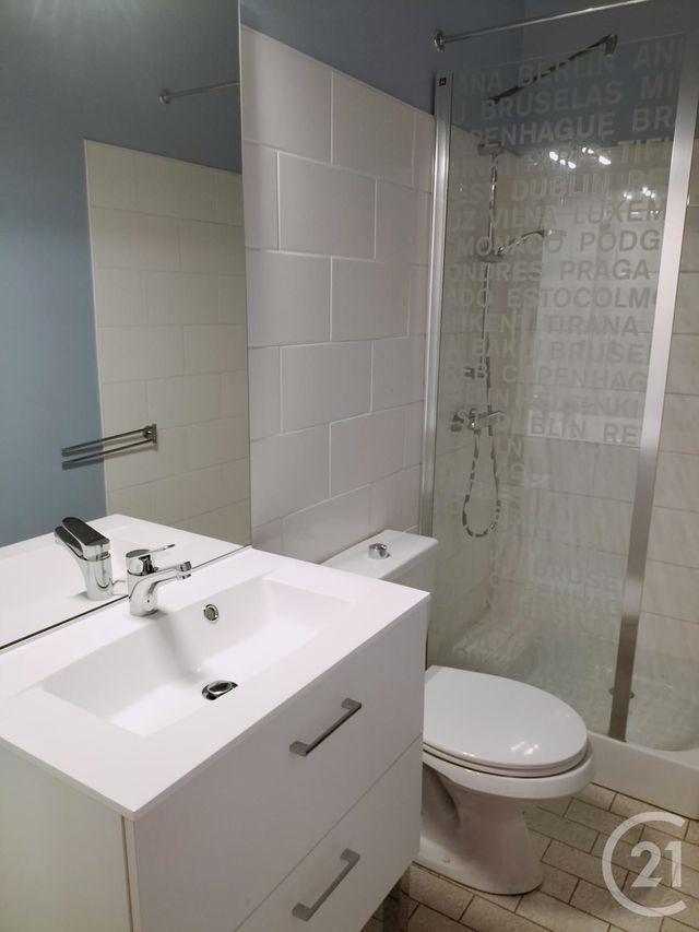Appartement F3 &agrave; louer - 3 pi&egrave;ces - 57,45 m2 - Auxerre - 89 - BOURGOGNE