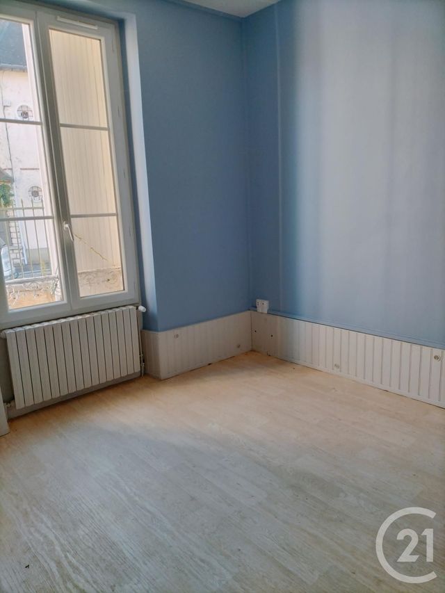 Appartement F3 &agrave; louer - 3 pi&egrave;ces - 57,45 m2 - Auxerre - 89 - BOURGOGNE