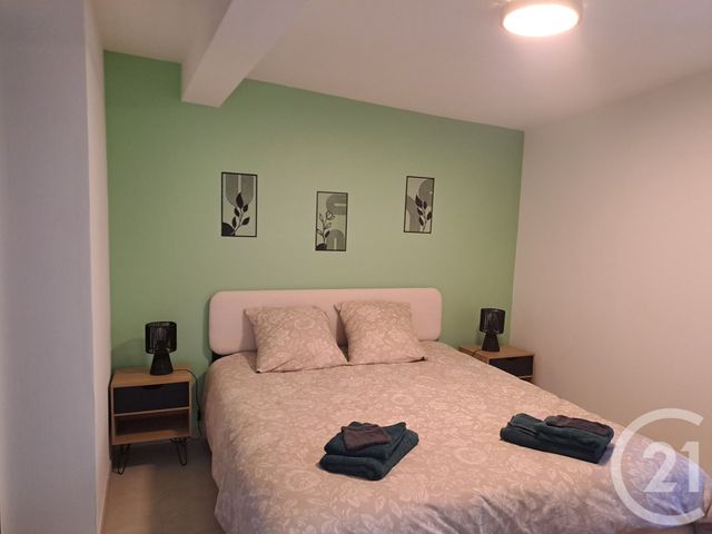 Appartement F3 &agrave; louer - 3 pi&egrave;ces - 51 m2 - Vincelottes - 89 - BOURGOGNE
