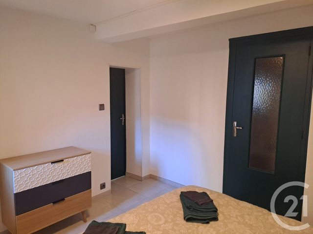 Appartement F3 &agrave; louer - 3 pi&egrave;ces - 51 m2 - Vincelottes - 89 - BOURGOGNE