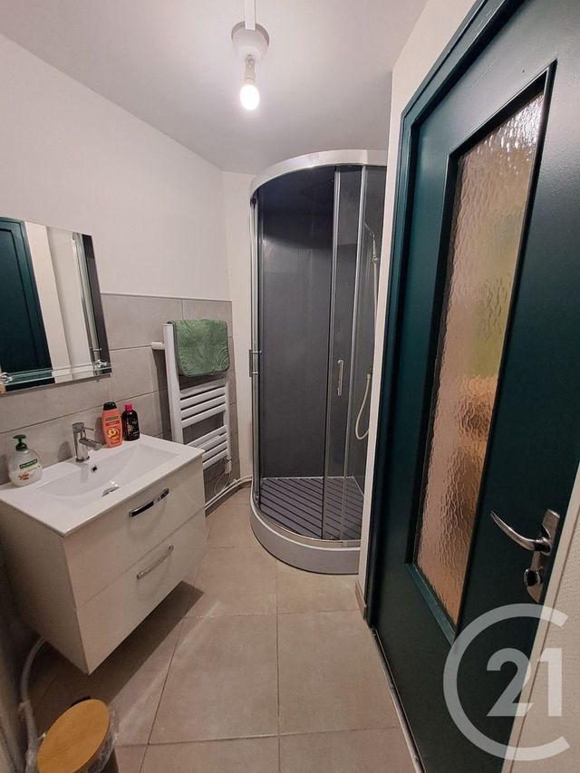 Appartement F3 &agrave; louer - 3 pi&egrave;ces - 51 m2 - Vincelottes - 89 - BOURGOGNE