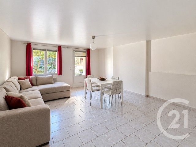 Immeuble à vendre VALRAVILLON