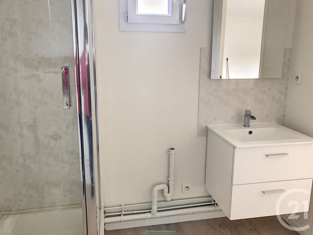 Appartement Studio &agrave; louer - 1 pi&egrave;ce - 24 m2 - Auxerre - 89 - BOURGOGNE