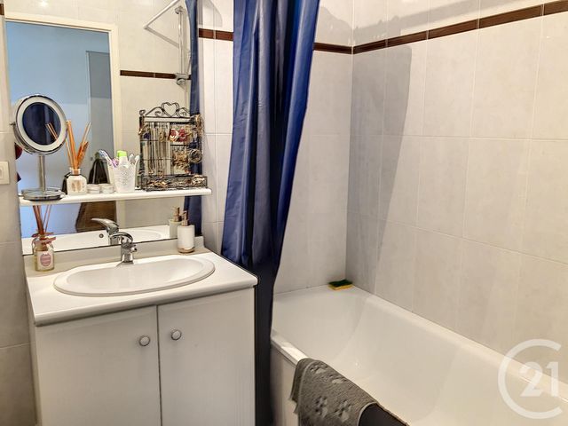 Appartement F2 &agrave; louer - 2 pi&egrave;ces - 44 m2 - Auxerre - 89 - BOURGOGNE