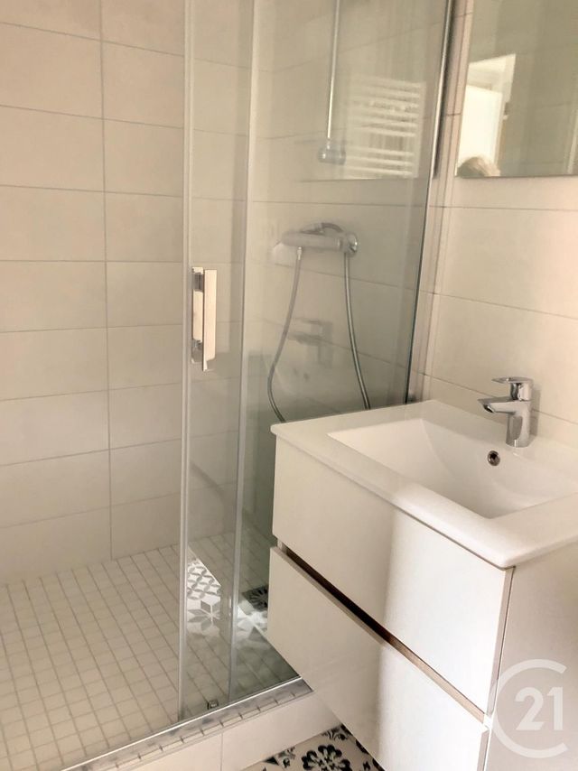 Appartement F3 &agrave; louer - 3 pi&egrave;ces - 57,91 m2 - Auxerre - 89 - BOURGOGNE