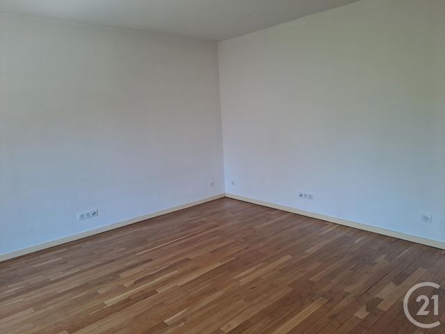 Appartement F1 &agrave; louer - 1 pi&egrave;ce - 39 m2 - Auxerre - 89 - BOURGOGNE
