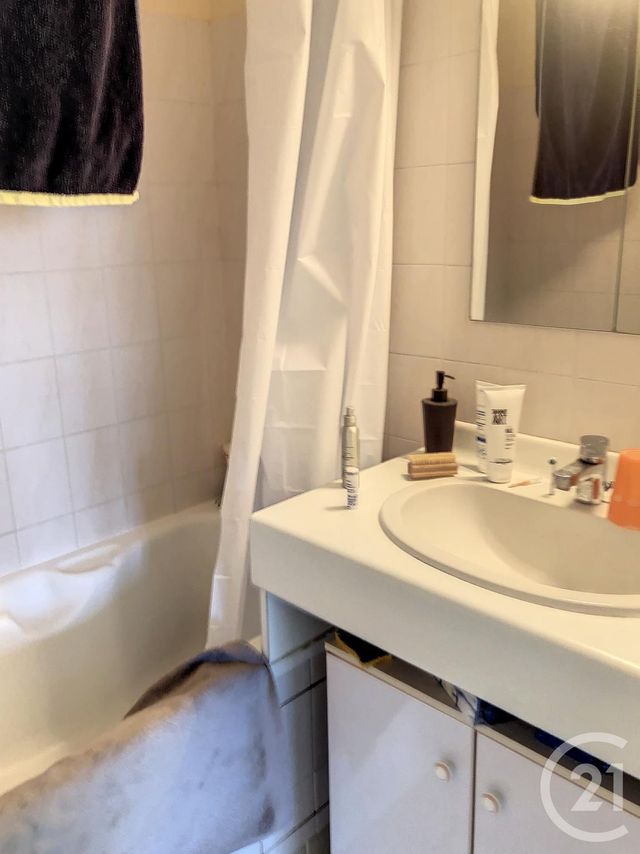 Appartement F2 &agrave; louer - 2 pi&egrave;ces - 41 m2 - Auxerre - 89 - BOURGOGNE