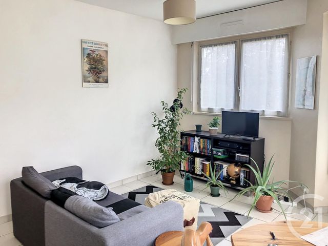 Appartement F2 &agrave; louer - 2 pi&egrave;ces - 41 m2 - Auxerre - 89 - BOURGOGNE