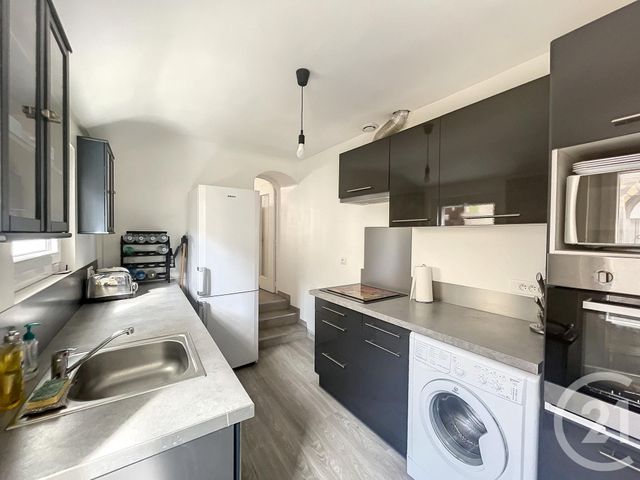 Afficher la photo en grand Appartement F3 à vendre - 3 pièces - 69,53 m2 - Montereau Fault Yonne - 77 - ILE-DE-FRANCE