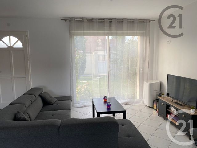 Maison &agrave; louer - 4 pi&egrave;ces - 106,62 m2 - Chatenay Sur Seine - 77 - ILE-DE-FRANCE