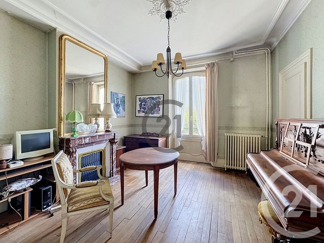 Maison &agrave; vendre - 9 pi&egrave;ces - 140 m2 - Montereau Fault Yonne - 77 - ILE-DE-FRANCE