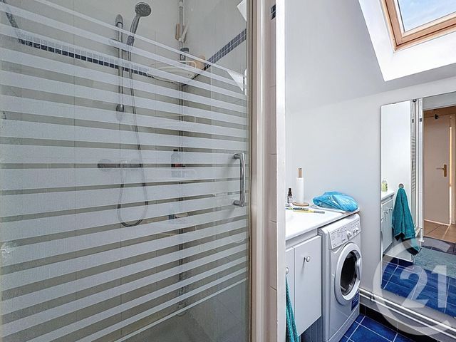 Afficher la photo en grand Appartement F4 à vendre - 4 pièces - 89,84 m2 - Montereau Fault Yonne - 77 - ILE-DE-FRANCE