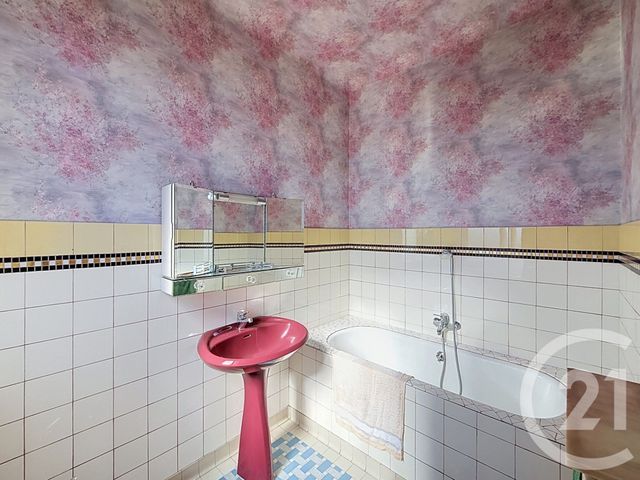 Maison &agrave; vendre - 7 pi&egrave;ces - 209,45 m2 - Montereau Fault Yonne - 77 - ILE-DE-FRANCE