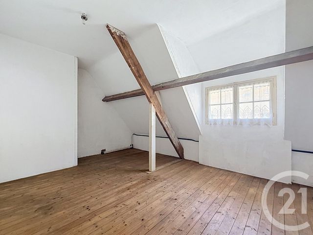 Maison &agrave; vendre - 7 pi&egrave;ces - 209,45 m2 - Montereau Fault Yonne - 77 - ILE-DE-FRANCE