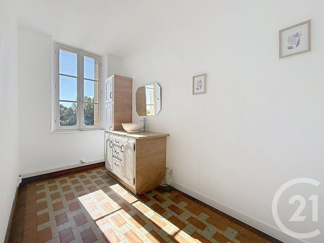 Maison &agrave; vendre - 7 pi&egrave;ces - 209,45 m2 - Montereau Fault Yonne - 77 - ILE-DE-FRANCE