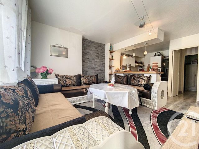 appartement à vendre - 2 pièces - 40,80 m2 - Montereau Fault Yonne - 77 - ILE-DE-FRANCE