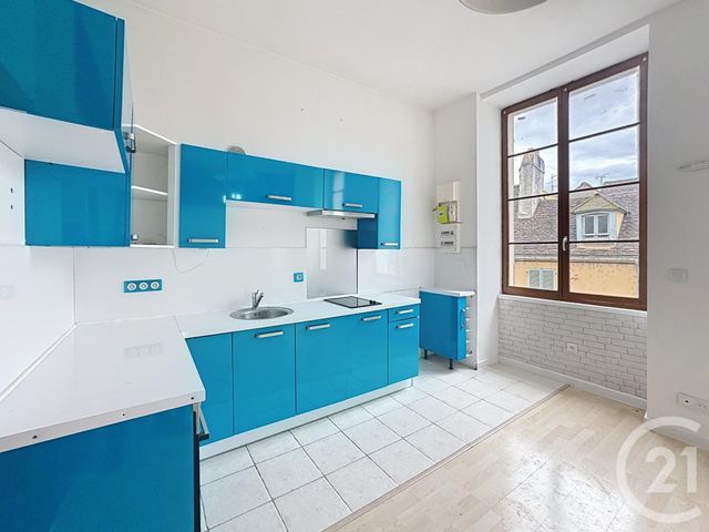 Afficher la photo en grand Appartement F2 à vendre - 2 pièces - 40 m2 - Montereau Fault Yonne - 77 - ILE-DE-FRANCE