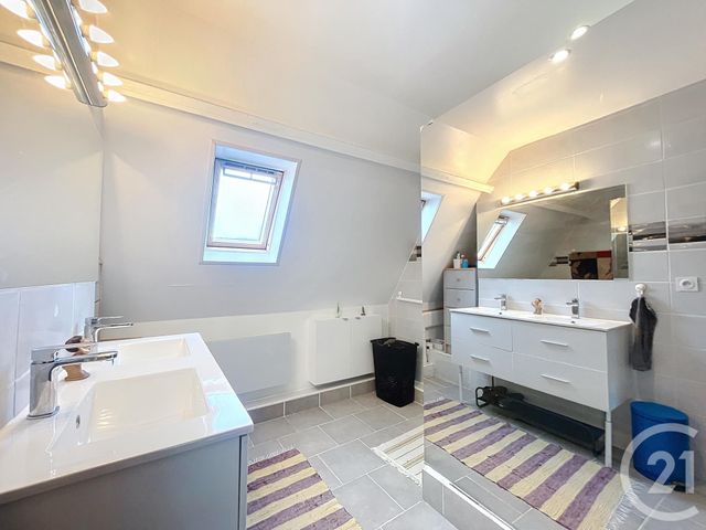 Maison à vendre - 5 pièces - 148,11 m2 - La Grande Paroisse - 77 - ILE-DE-FRANCE