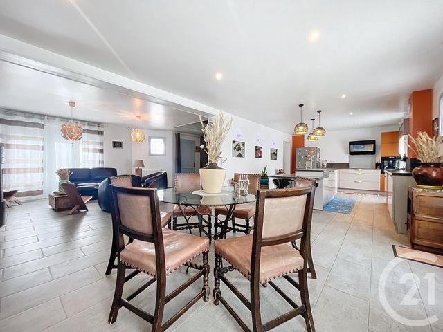 Maison à vendre - 5 pièces - 148,11 m2 - La Grande Paroisse - 77 - ILE-DE-FRANCE