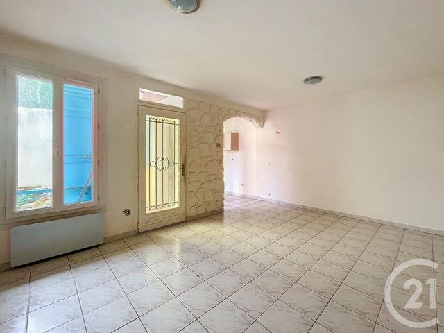 Appartement F3 à vendre - 3 pièces - 60,11 m2 - Montereau Fault Yonne - 77 - ILE-DE-FRANCE