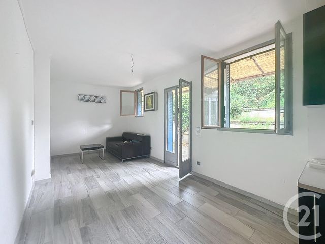 Maison à vendre - 3 pièces - 64,70 m2 - Pont Sur Yonne - 89 - BOURGOGNE