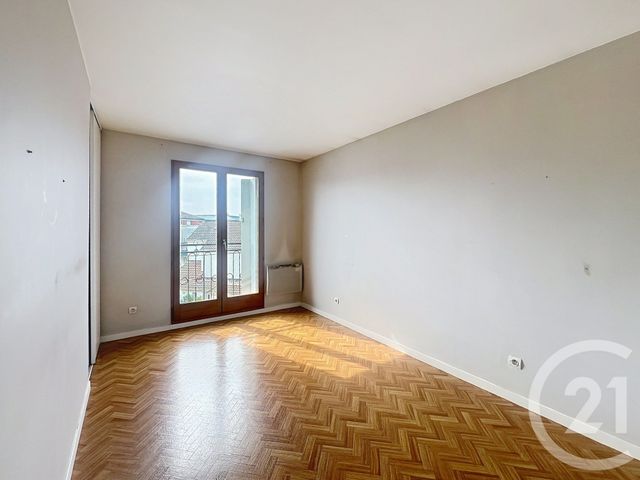 Appartement F3 à vendre - 3 pièces - 58 m2 - Montereau Fault Yonne - 77 - ILE-DE-FRANCE