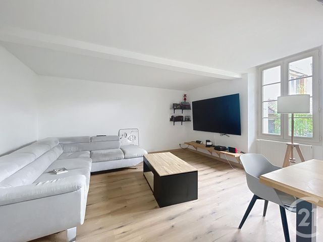 Appartement F4 à vendre - 4 pièces - 99,87 m2 - Villeneuve La Guyard - 89 - BOURGOGNE