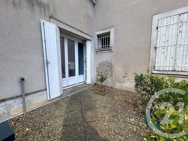 Appartement F1 à vendre - 1 pièce - 25,04 m2 - Montereau Fault Yonne - 77 - ILE-DE-FRANCE