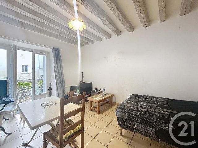 Appartement F1 à vendre - 1 pièce - 25,04 m2 - Montereau Fault Yonne - 77 - ILE-DE-FRANCE
