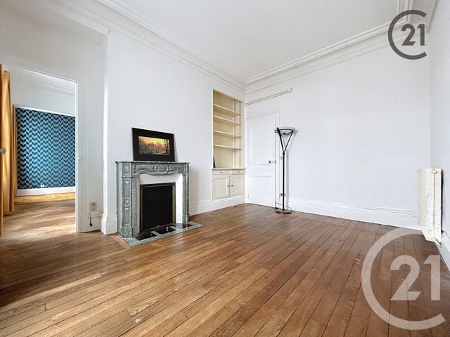 Appartement F3 &agrave; vendre - 3 pi&egrave;ces - 74 m2 - Montereau Fault Yonne - 77 - ILE-DE-FRANCE