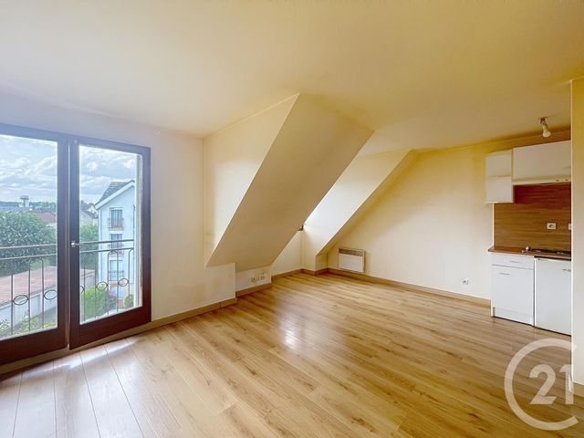 Appartement F1 à vendre - 1 pièce - 30,96 m2 - Montereau Fault Yonne - 77 - ILE-DE-FRANCE