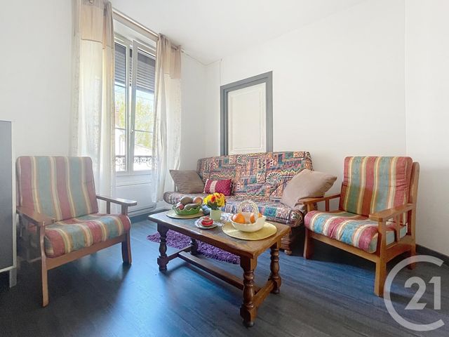 Appartement F3 à vendre - 3 pièces - 49,29 m2 - Montereau Fault Yonne - 77 - ILE-DE-FRANCE