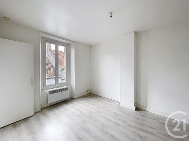 Appartement F2 à vendre - 2 pièces - 32,77 m2 - Montereau Fault Yonne - 77 - ILE-DE-FRANCE