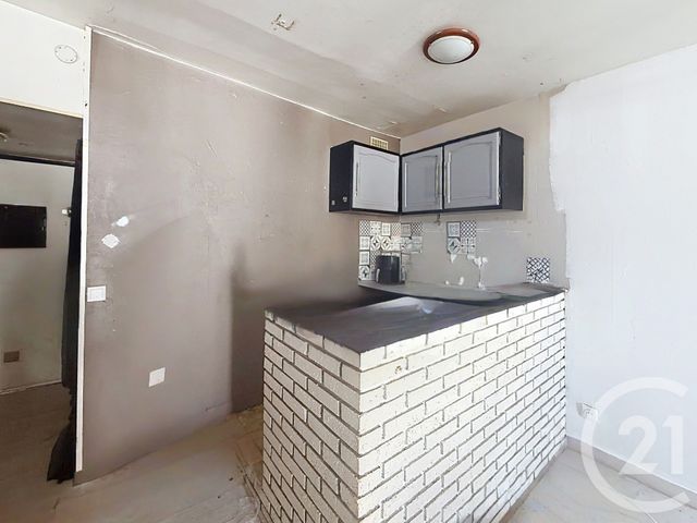 Appartement F1 &agrave; vendre - 1 pi&egrave;ce - 34,66 m2 - Montereau Fault Yonne - 77 - ILE-DE-FRANCE