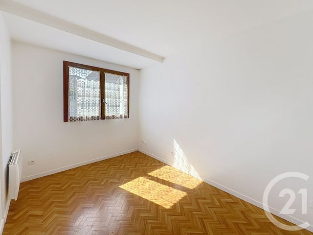 Appartement F3 à vendre - 3 pièces - 56 m2 - Montereau Fault Yonne - 77 - ILE-DE-FRANCE