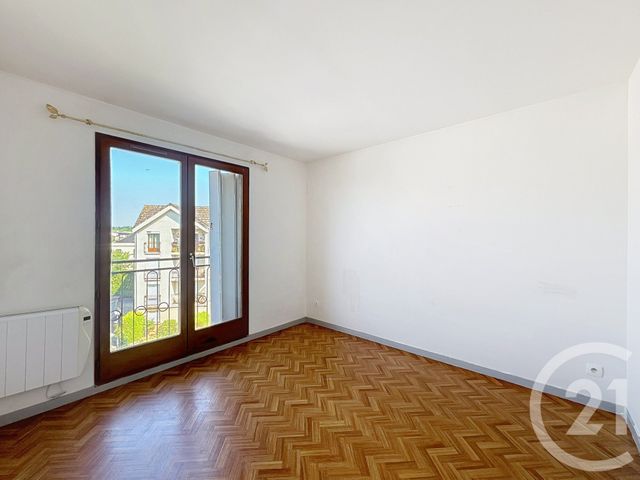 Appartement F2 à vendre - 2 pièces - 36,30 m2 - Montereau Fault Yonne - 77 - ILE-DE-FRANCE