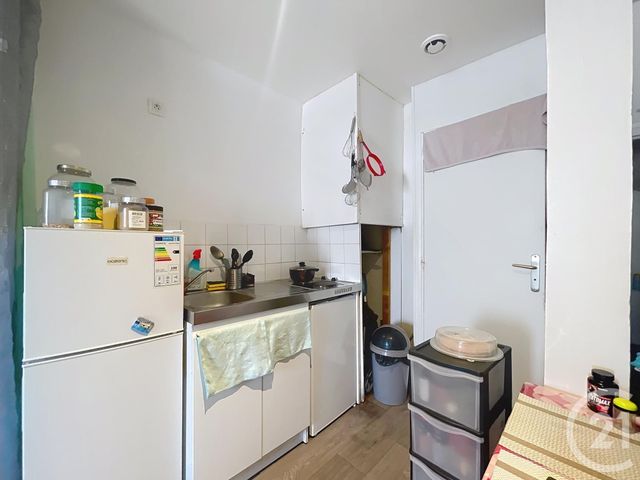 Immeuble à vendre - 78,94 m2 - Montereau Fault Yonne - 77 - ILE-DE-FRANCE