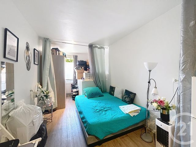 Immeuble à vendre - 78,94 m2 - Montereau Fault Yonne - 77 - ILE-DE-FRANCE